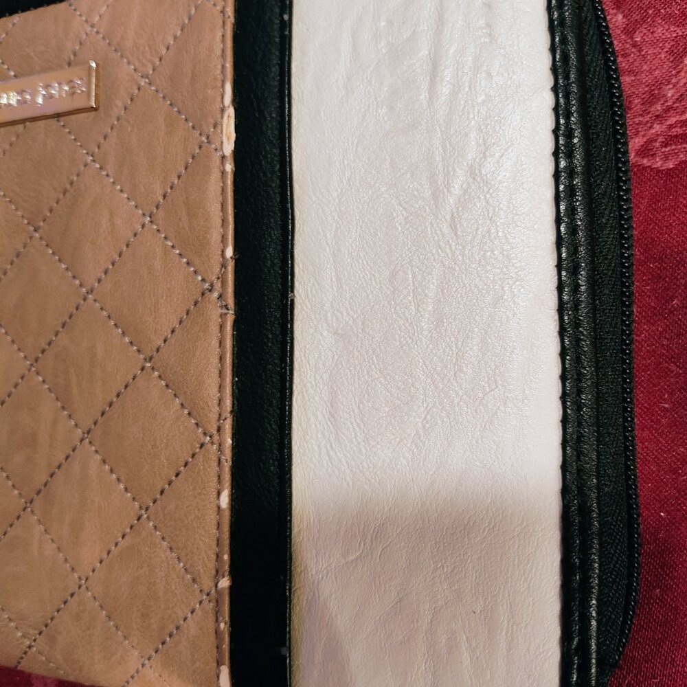Laura Jones Zip Around Large Wallet, Used - Picture 12 of 15